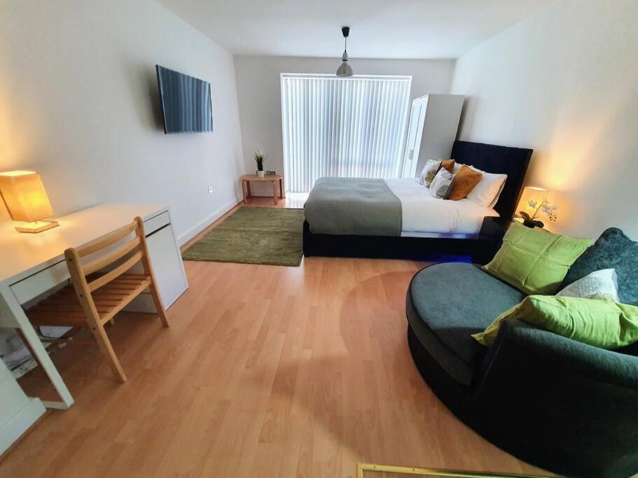 Contemporary Modern Studio Apartment - City Centre Birmingham Exterior foto